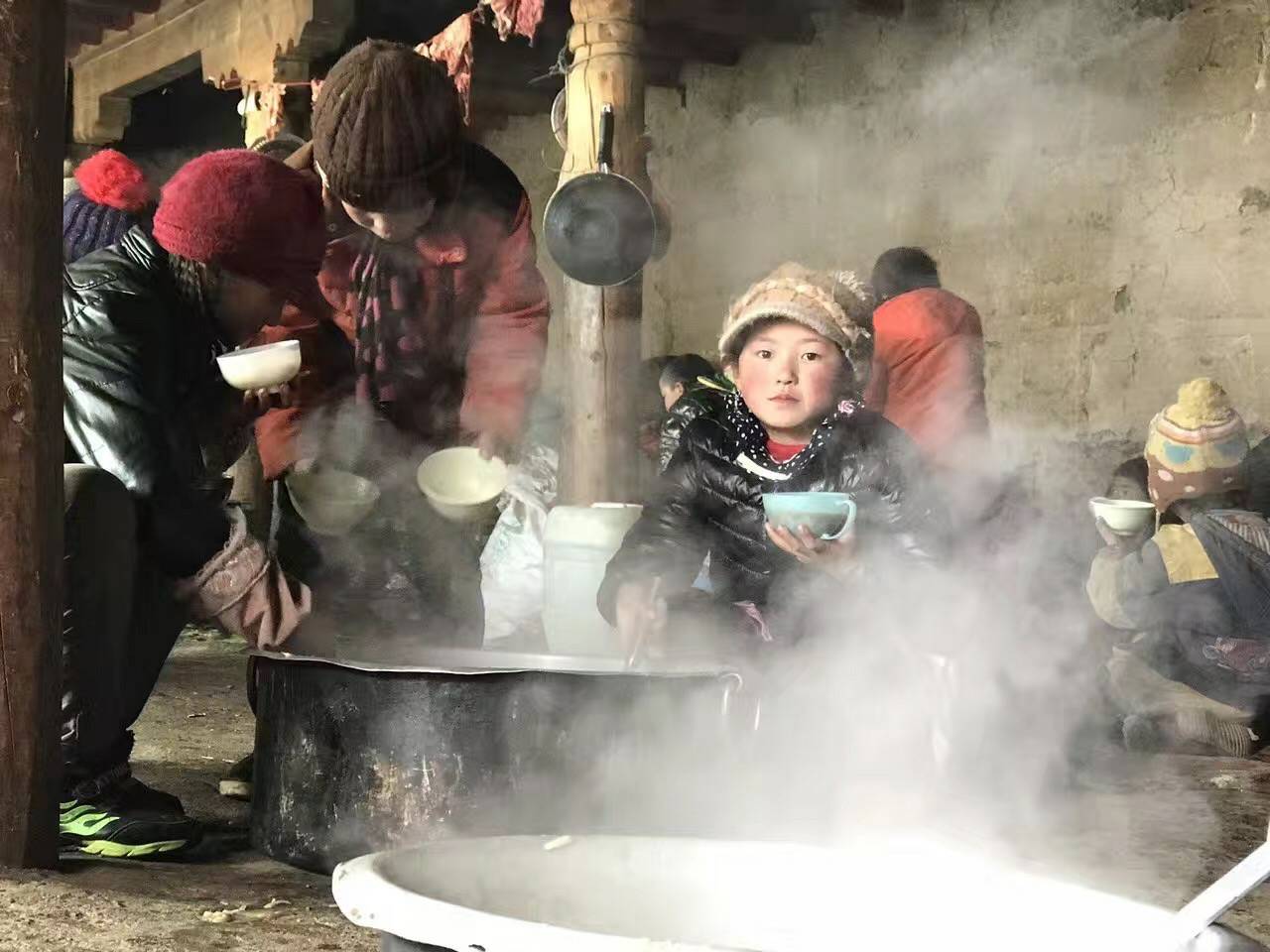 广州郑毅健康产品研究有限公司公益回顾丨家国同欢月同圆 温暖满载甘孜州(图10)